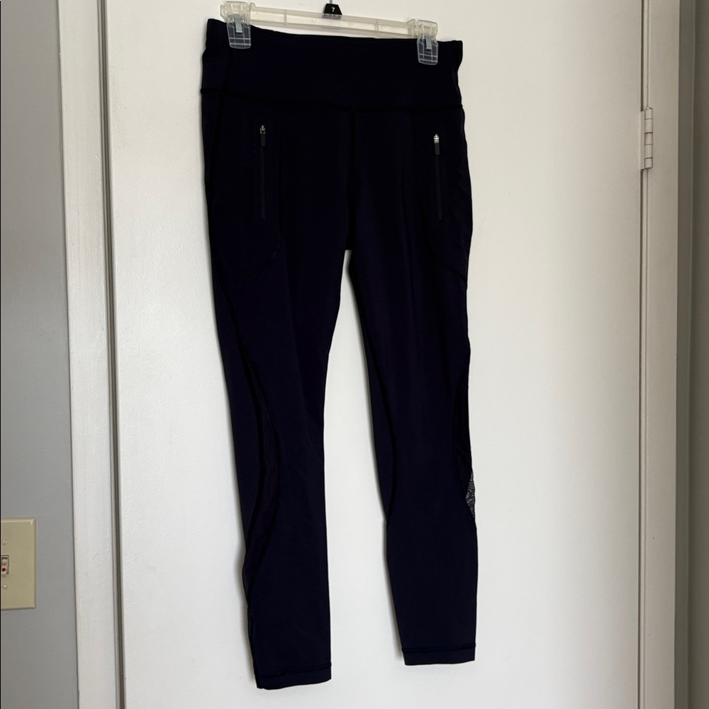 Lululemon Invigorate 7/8 Tight Midnight Navy size 8 - Picture 6 of 9